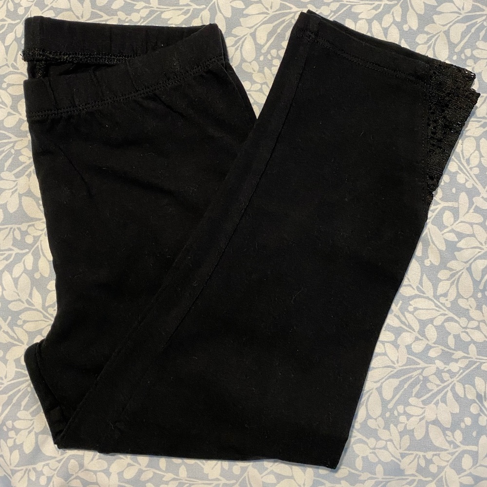 Girls SO leggings in Black with Black Lace design